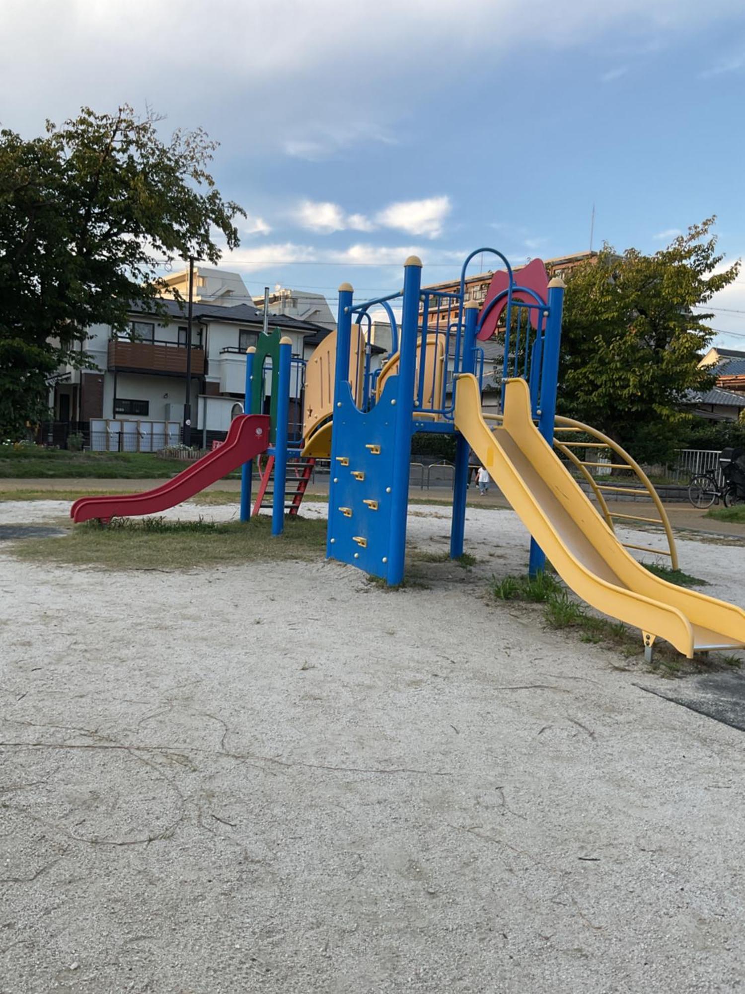 Apartament ザミッキーカールトン井尻102 Shiobaru Zewnętrze zdjęcie